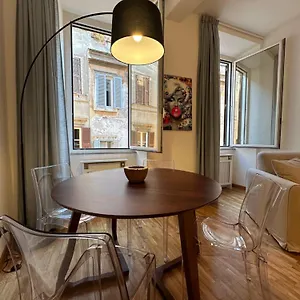 house-of-the-sun-in-trastevere.it-romehotels.com/
